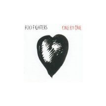 FOO FIGHTERS: One By One