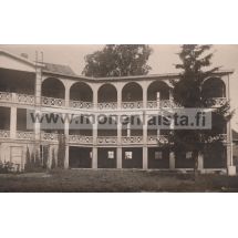 Rakennus, kaari julkisivu