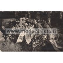 Hautakumpu 30-luvulta