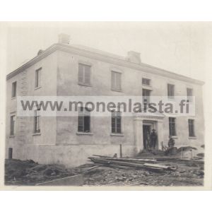 2-kerroksinen rakennus